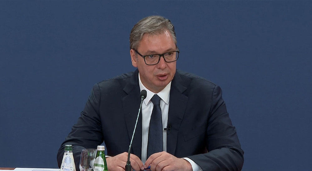 VUČIĆ NAJAVIO PAKET MERA PRIMAOCIMA SOCIJALNE POMOĆI Porodice koje primaju dečiji dodatak dobiće po detetu 25.000 dinara! Ono što država obeća, to i ispuni