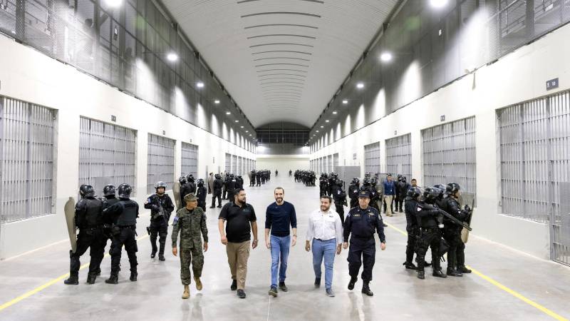 Óscar Arias: Bukele encarcela a inocentes sin el debido proceso