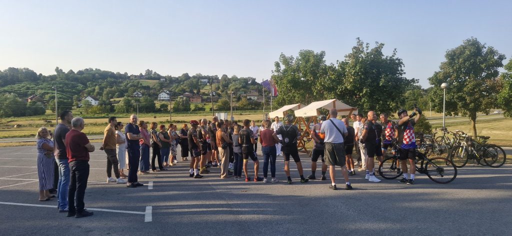 1. biciklistička karavana „U čast hrabrim braniteljicama“ Domovinskog rata