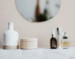 Kultni beauty proizvodi na velikom sniženju? U dm-u i Bipi pronašli smo ozbiljno dobre ulove