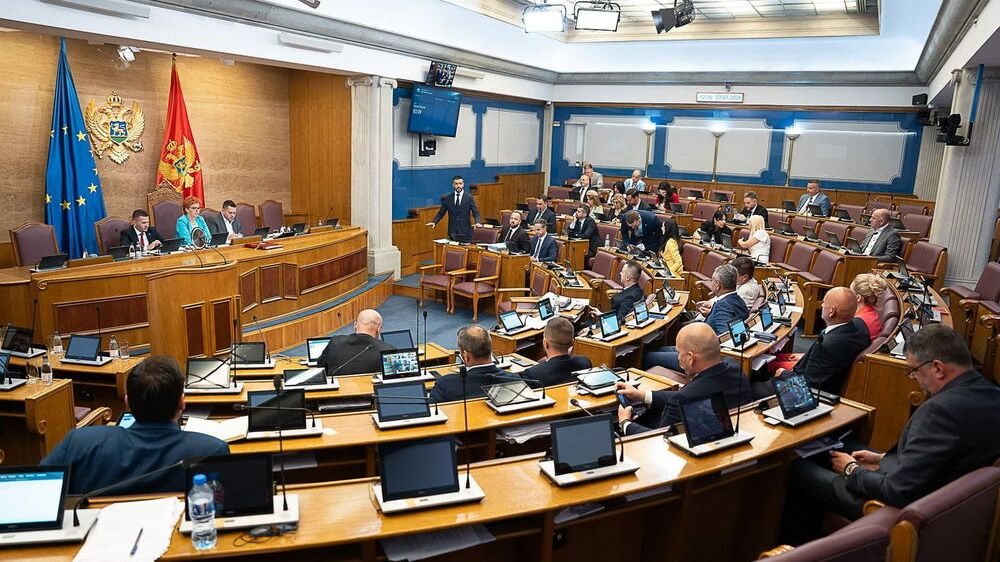 Skupština Crne Gore izglasala rekonstrukciju Vlade, imenovana četiri nova člana
