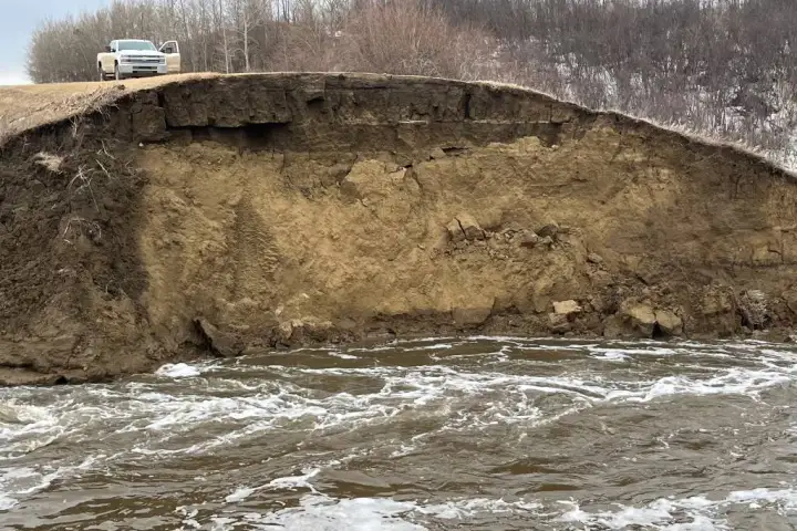 Flooding puts three Saskatchewan communities under states of emergency