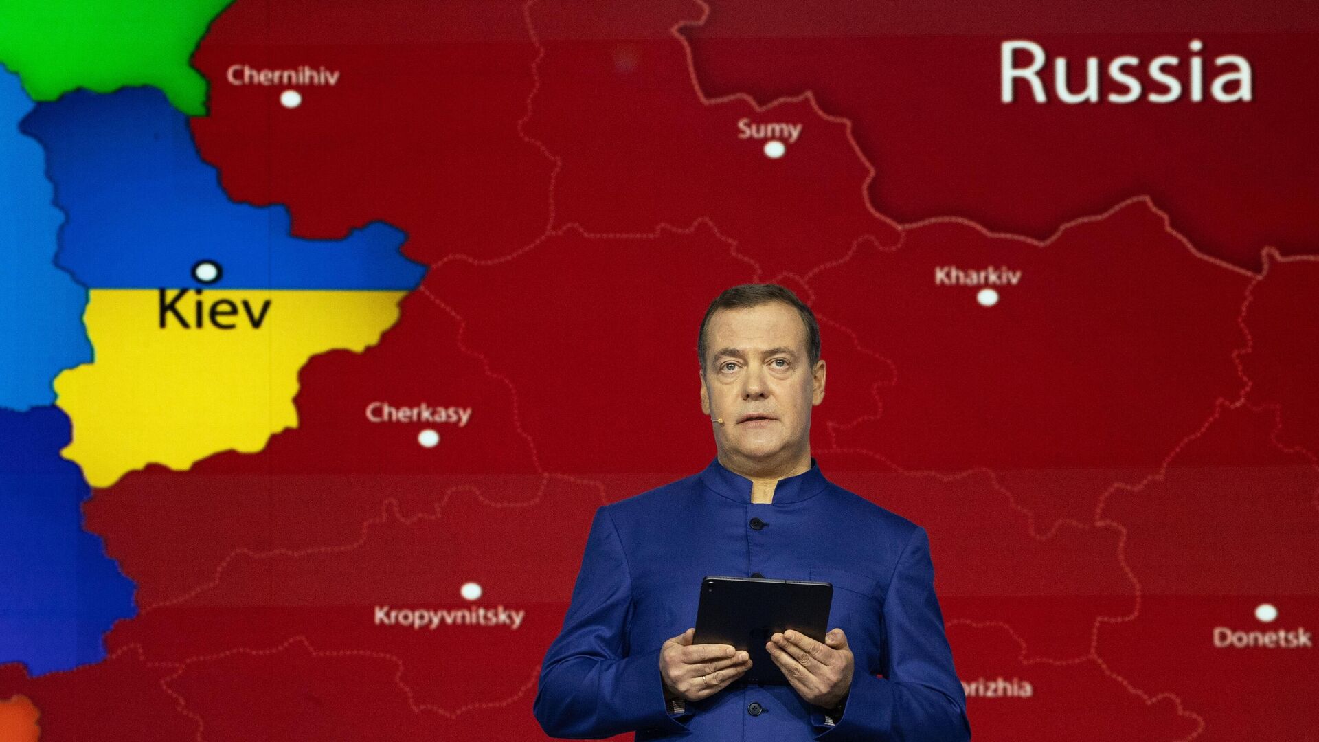 	Medvedev: Nemačka nakon 85 godina ponovo pohlepno i tevtonski gleda na Istok