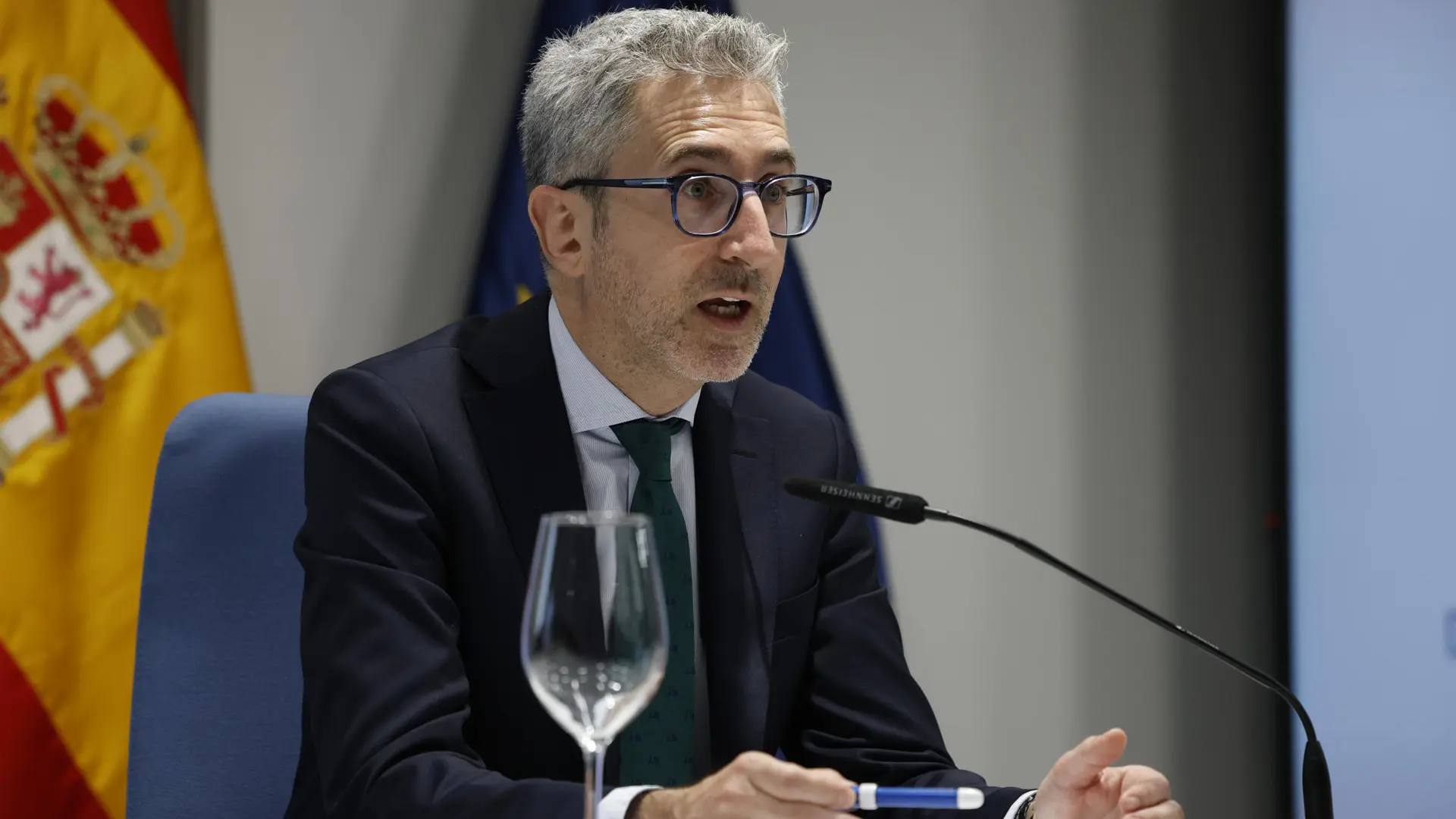  Hacienda enviará a las autonomías el borrador de la nueva financiación esta semana, pero no lo aprobará hasta después el verano 