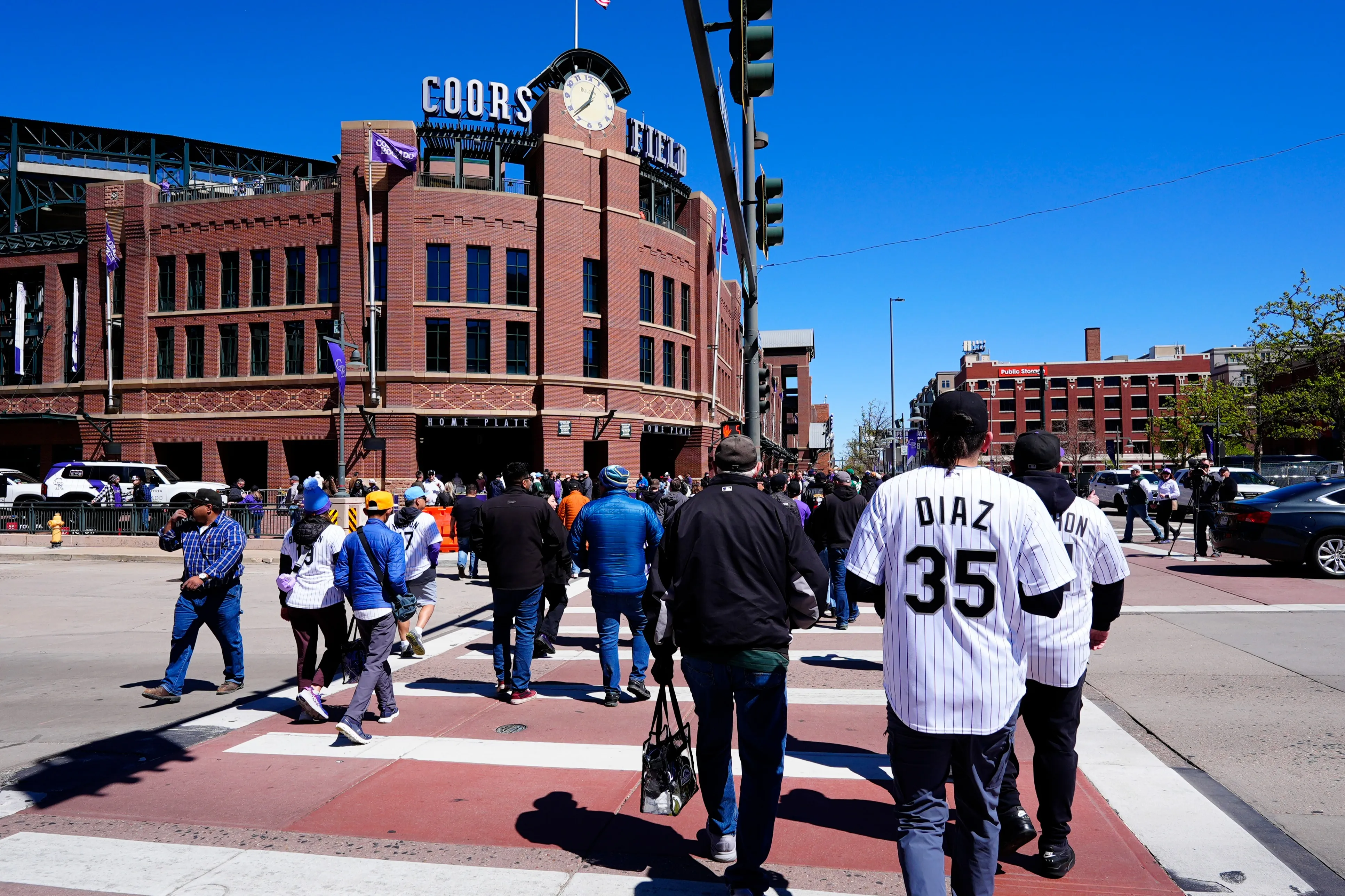 Federal authorities issue warning after multiple drone sightings above Coors Field