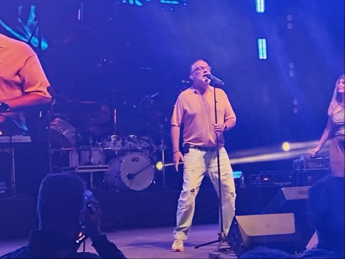 Specijalno iznenađenje za sarajevsku publiku: Prosidba obilježila koncert Tonija Cetinskog