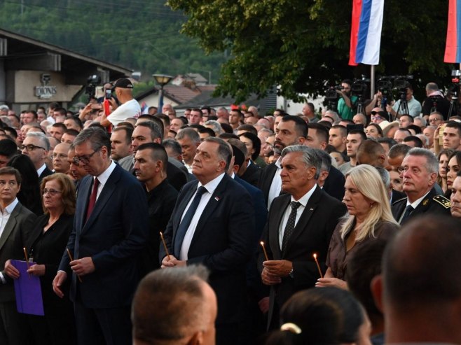 Vučić: Srbija će dalje vojno jačati pa one koji čekaju „drugo poluvreme“ molimo da ga ne čekaju