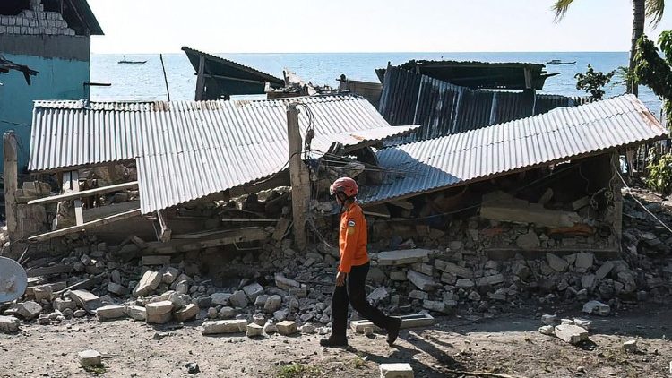 Papa Lav XIV. duboko ožalošćen zbog potresa u Indoneziji izrazio blizinu svim žrtvama