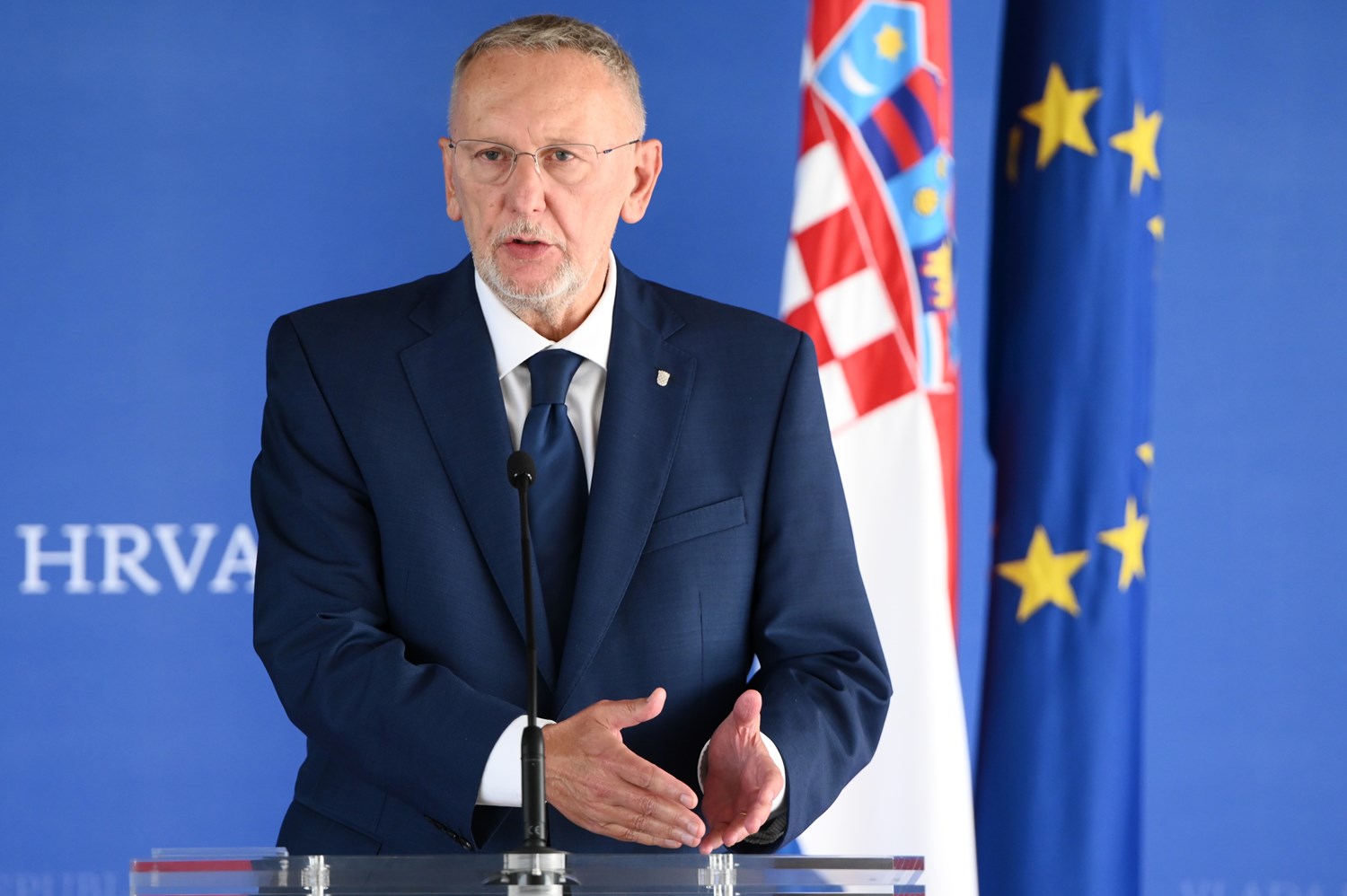 VIDEO Razbijen još jedan lanac preprodaje droge, uhićeno šest stranih državljana
