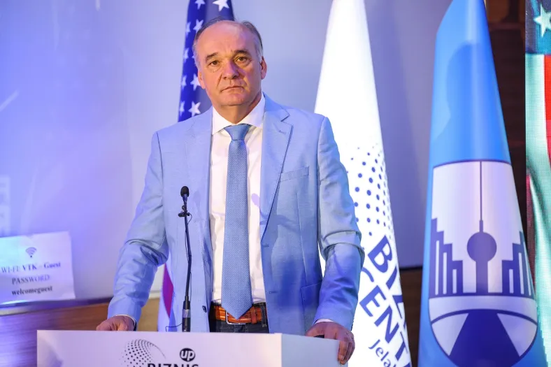 Sjedinjene Američke Države zemlja partner 20. Međunarodnog sajma privrede Tešanj  