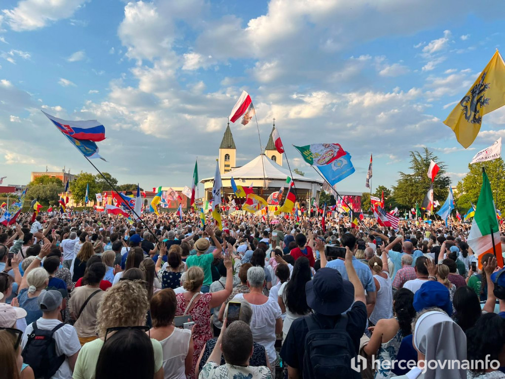 Počeo 37. Mladifest u Međugorju: Papa Lav XIV. uputio poruku mladima