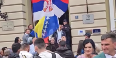Drama na mrežama zbog svadbe u Kruševcu: Svatovi iz Bosne napravili šou sa zastavama, internet gori: "Za ograničene ništa nije normalno"