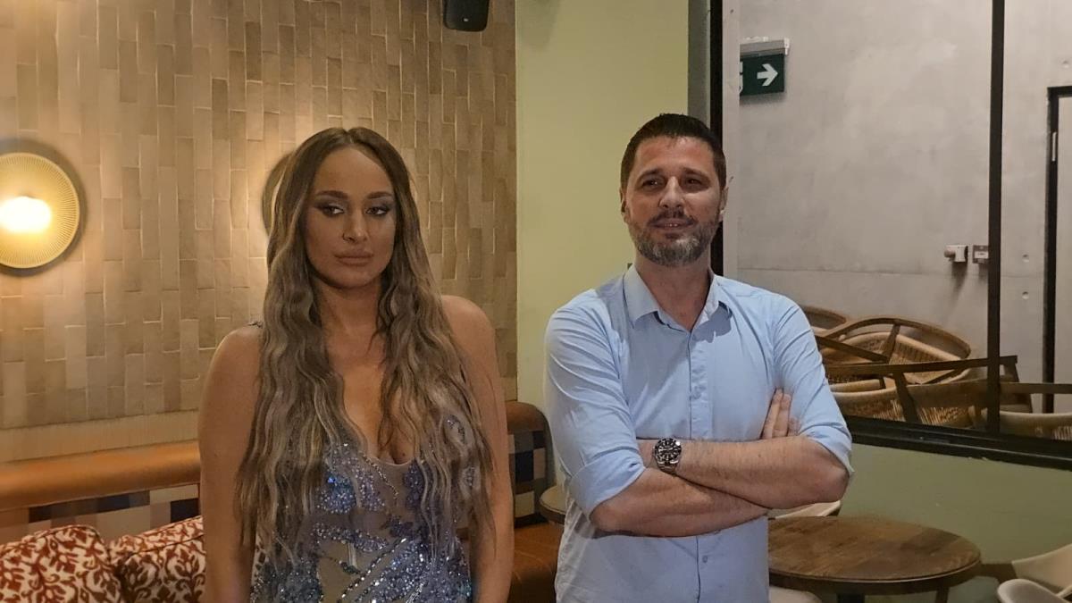 OGLASILA SE LUNA NAKON VESTI O RAZVODU: Glasine o rastanku od Miljkovića ne prestaju! Evo šta ona radi dok njena majka govori "Ona je takva..." (FOTO)