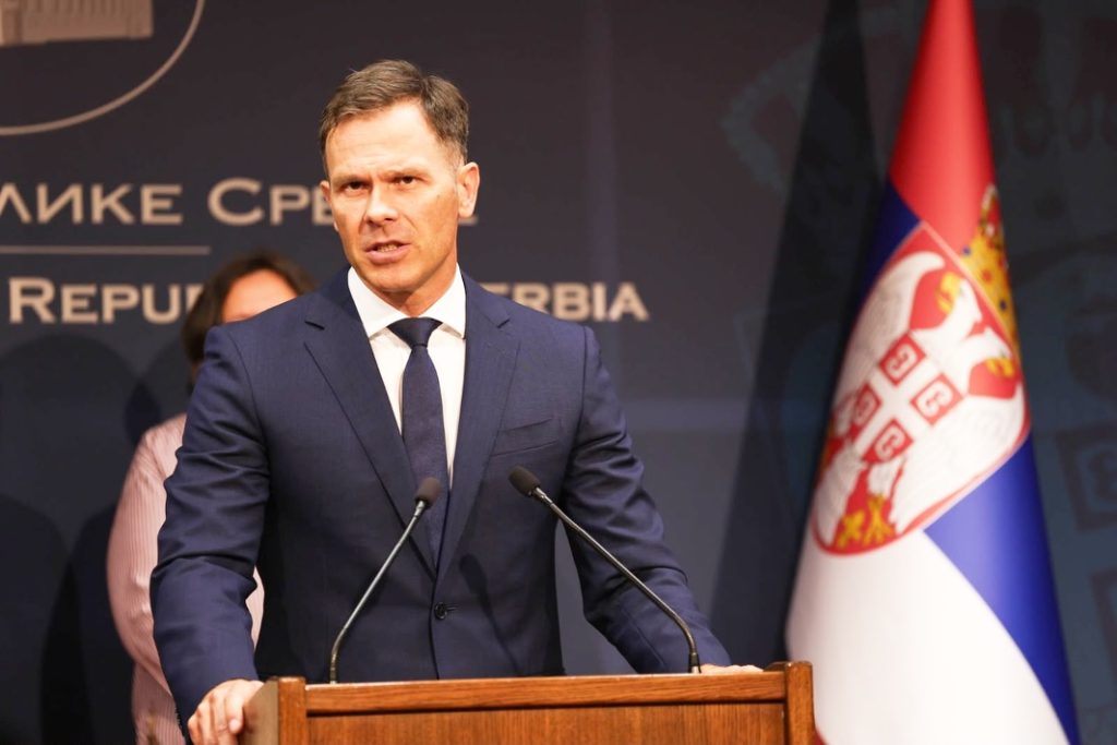 Siniša Mali: Od 1. januara 2027. godine minimalna zarada raste na 70.470 dinara, država preuzima 13,3 milijarde dinara troška za rasterećenje privrede