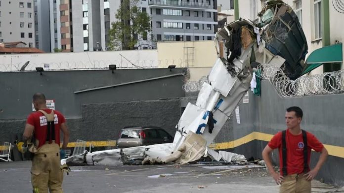 Three Killed as Small Plane Crashes into Building in Brazil
