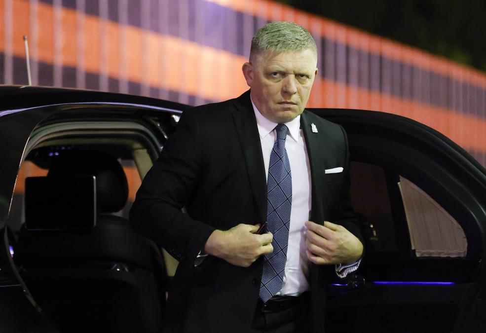 OGLASIO SE FICO POSLE PADA RUSKOG DRONA NA ZGRADU U RUMUNIJI: Putinov saveznik iz Slovačke rekao šta misli o NAJNOVIJOJ ESKALACIJI na granicama NATO-a! 