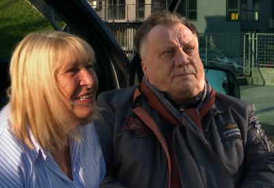"Bila je mesec dana u bolnici": Žena Halida Bešlića dugo bolovala, prijatelj otkrio detalje: "Sin je loše, umrla je pre dva sata"