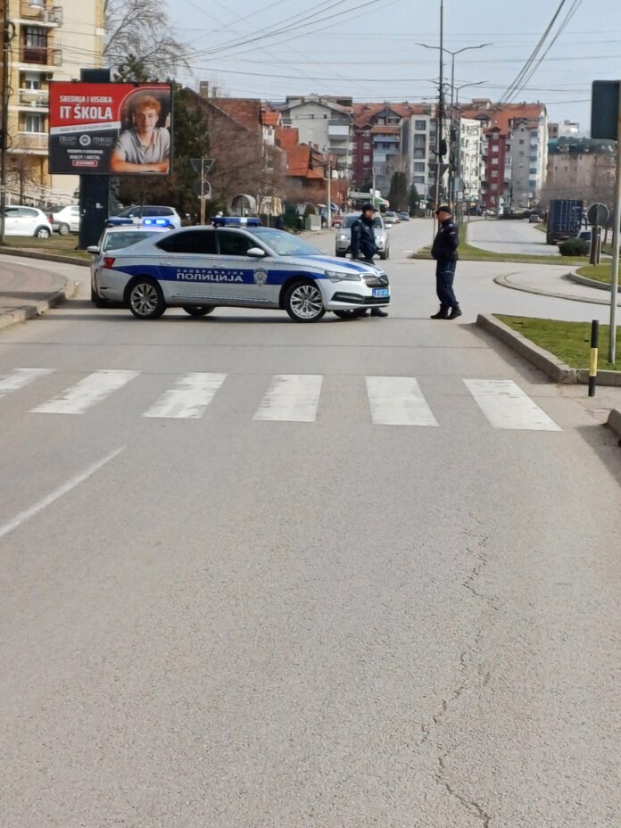 „Parking servis“ razmatra da traku na Bulevaru Svetog Pantelejmona pretvori u parking, iz NPS-a kažu da će ugroziti bezbednost