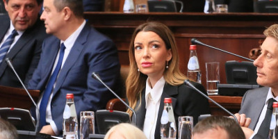 Mesarović raskrinkala Aleksićeve malverzacije: Gradiš karijeru na tragediji