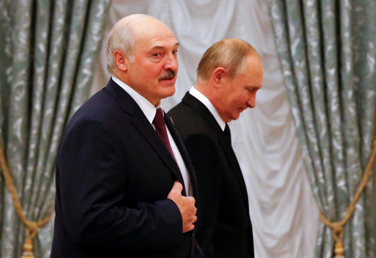 Лукашенко двое суток общался с Путиным на Валдае: что могли обсуждать и как это повлияет на Украину